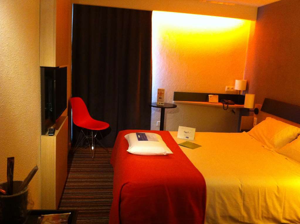 Kyriad Tours Sud - Chambray Les Tours Номер фото